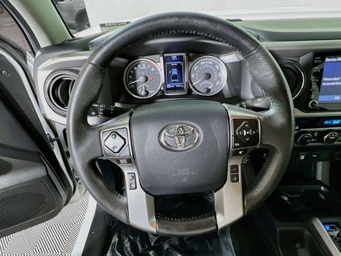 Certified 2023 Toyota Tacoma SR5 w/ Technology Package AWD/4WD image 10