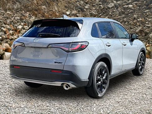 Used 2024 Honda HR-V Sport image 2