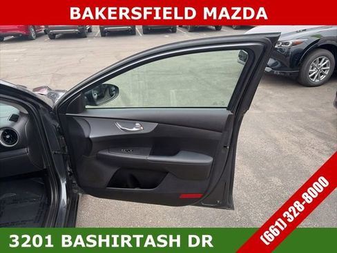 Used 2023 Kia Forte LXS image 15