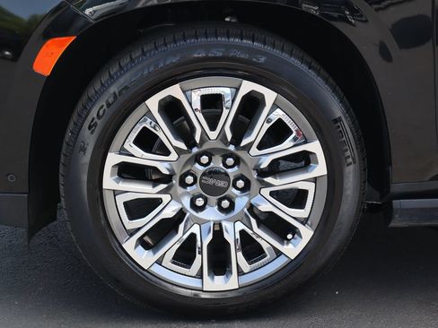 Certified 2023 GMC Yukon Denali Ultimate AWD/4WD image 39