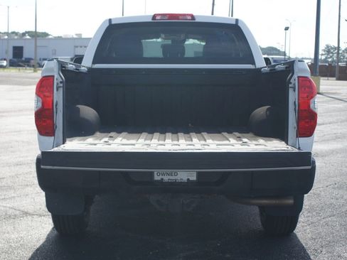 Used 2018 Toyota Tundra SR RWD image 13