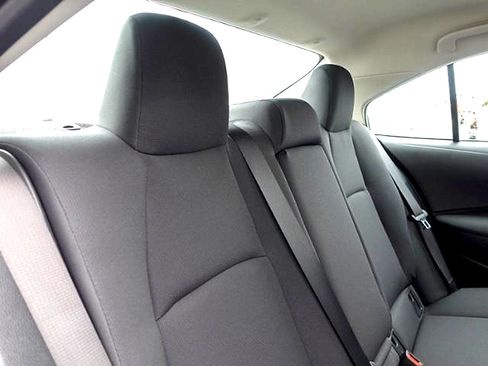Used 2024 Toyota Corolla LE FWD image 13