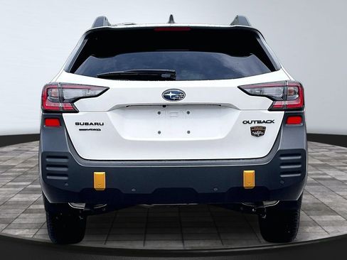 Certified 2025 Subaru Outback Wilderness AWD/4WD image 4