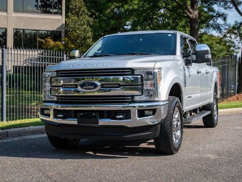 Used 2018 Ford F250 Lariat w/ Chrome Package AWD/4WD image 1