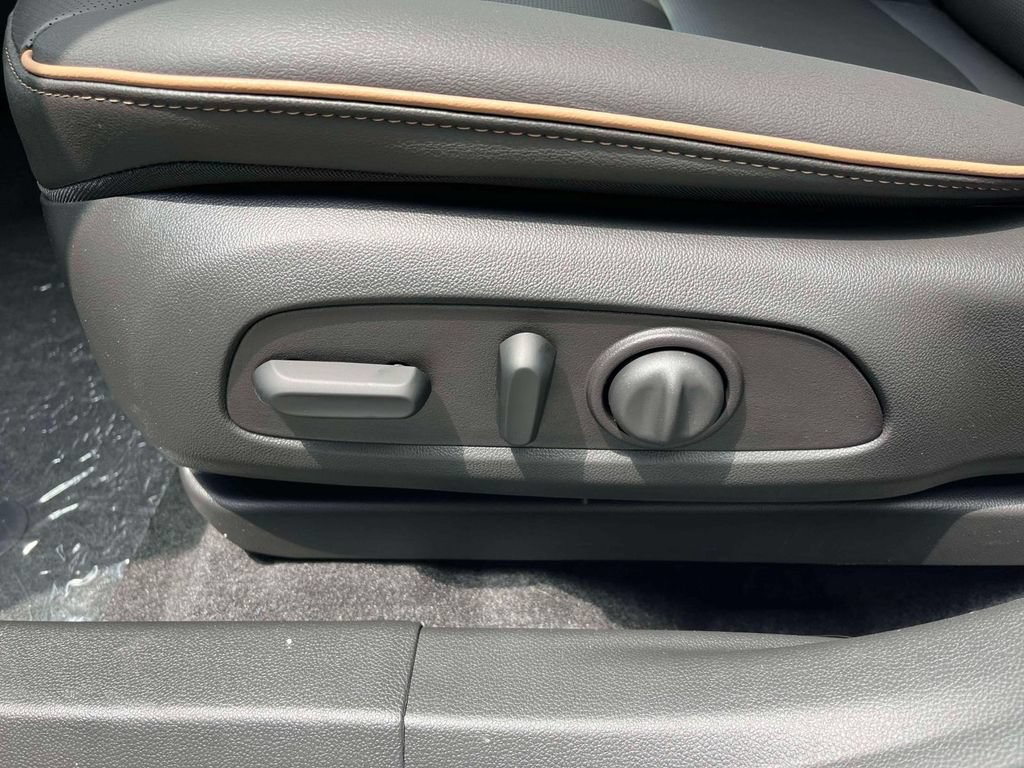 New 2026 Buick Envista Avenir FWD image 24