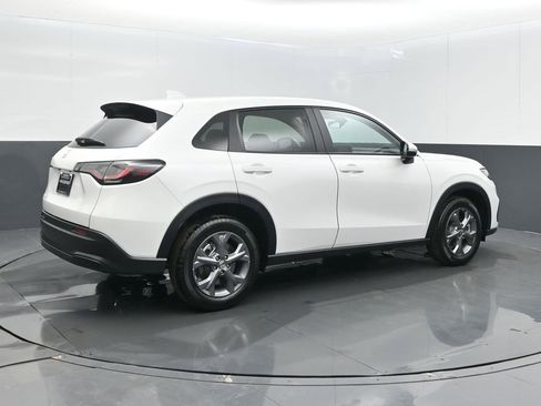 Certified 2026 Honda HR-V LX image 22