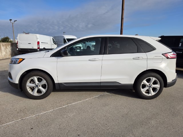 Used 2020 Ford Edge SE FWD image 4