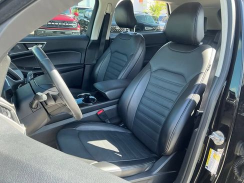 Used 2018 Ford Edge SEL w/ Equipment Group 201A FWD image 31