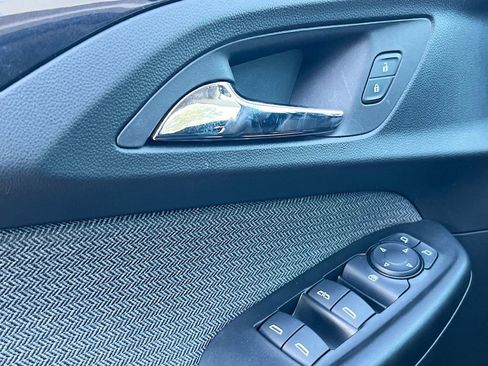 Used 2023 Chevrolet TrailBlazer LT image 17