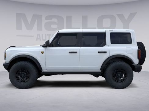 New 2026 Ford Bronco Badlands AWD/4WD image 3