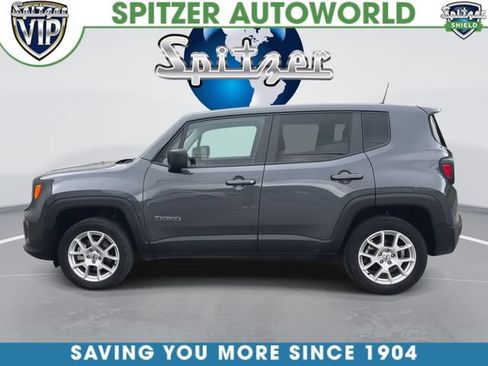 Used 2023 Jeep Renegade Latitude AWD/4WD image 6