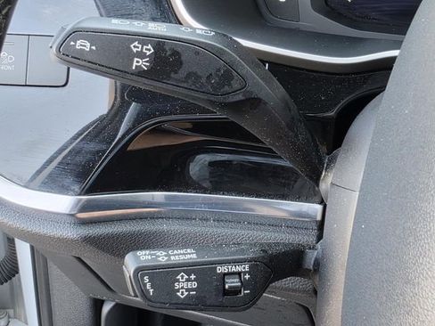 Used 2024 Audi Q3 2.0T Premium image 27