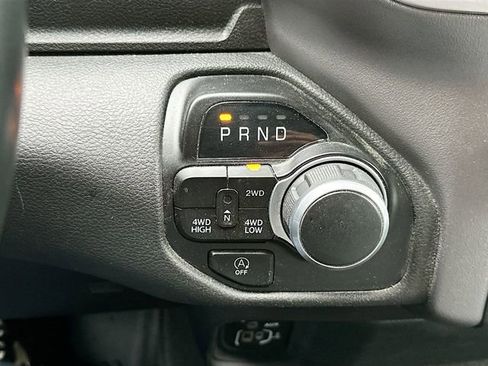 Used 2023 RAM 1500 Big Horn AWD/4WD image 17