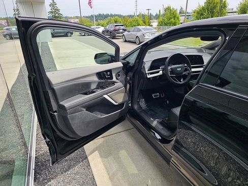 New 2026 Cadillac Optiq Sport 1 AWD/4WD image 18