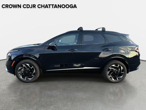 Used 2024 Kia Sportage SX AWD/4WD image 2