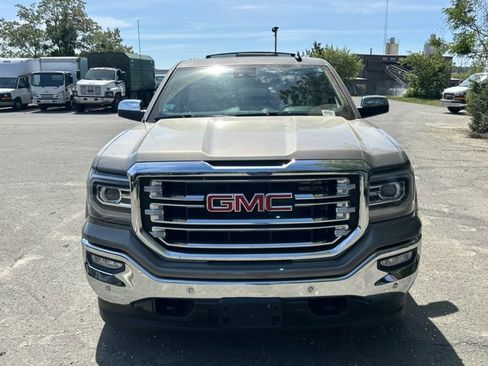 Used 2017 GMC Sierra 1500 SLT AWD/4WD image 2