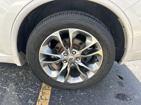 Used 2019 Dodge Durango R/T image 28