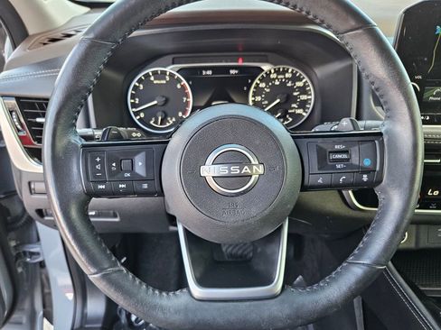 Used 2022 Nissan Rogue SL w/ SL Premium Package image 15