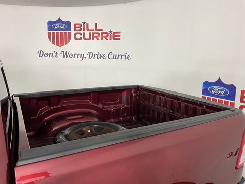 Used 2019 RAM 1500 Big Horn RWD image 11