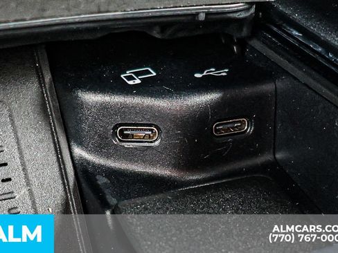 Used 2023 Mercedes-Benz GLE 350 w/ Premium Package image 42