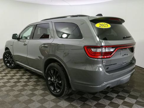 Used 2025 Dodge Durango R/T w/ Blacktop Package AWD/4WD image 8