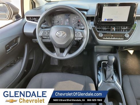 Used 2023 Toyota Corolla LE image 11