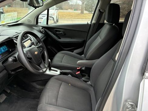 Used 2016 Chevrolet Trax LT image 11