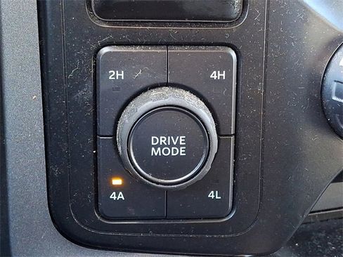 Used 2023 Ford F150 Lariat image 24