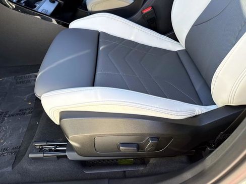 New 2026 BMW X2 xDrive28i w/ Technology Package image 20