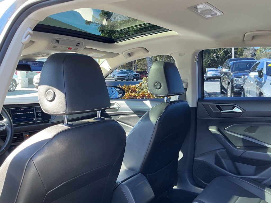 Used 2022 Volkswagen Jetta SE FWD image 23
