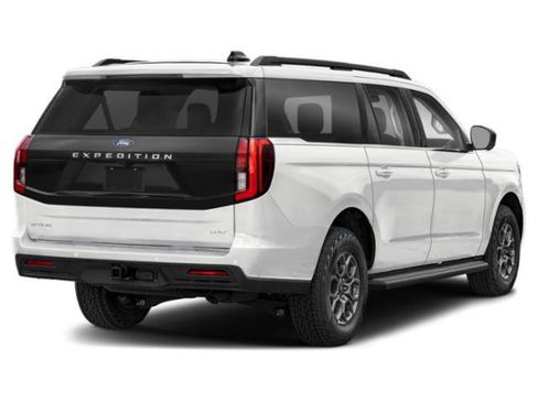 Used 2025 Ford Expedition Max Active RWD image 3