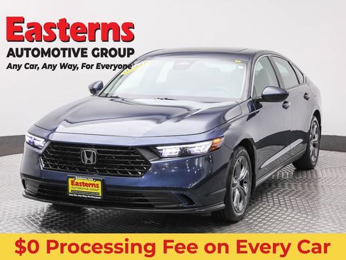 Used 2024 Honda Accord EX image 1