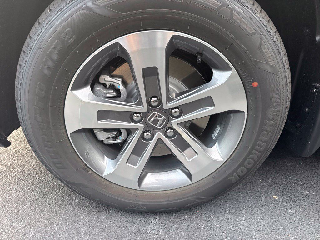 New 2026 Honda Pilot EX-L image 5