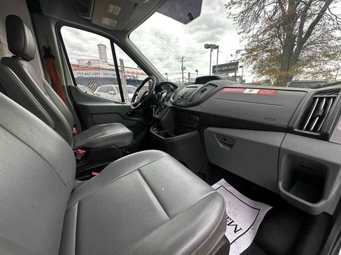 Used 2019 Ford Transit 150 148 Medium Roof image 17