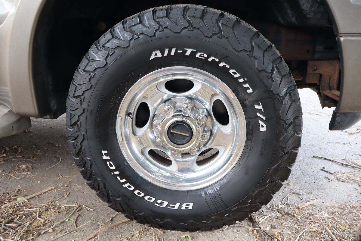 Used 2005 Ford Excursion Limited AWD/4WD image 44