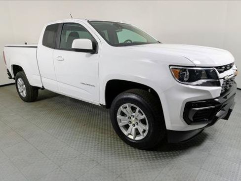 Used 2022 Chevrolet Colorado LT w/ Fleet Safety Package RWD image 9
