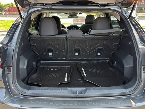 Certified 2024 Subaru Crosstrek 2.0i Premium AWD/4WD image 23