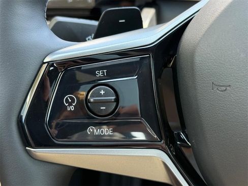 Certified 2025 BMW 530i xDrive w/ Premium Package image 16