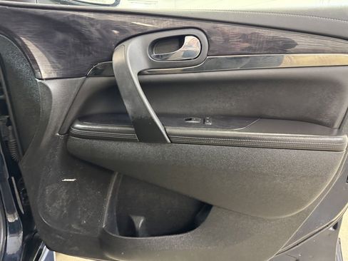 Used 2016 Buick Enclave Leather image 28