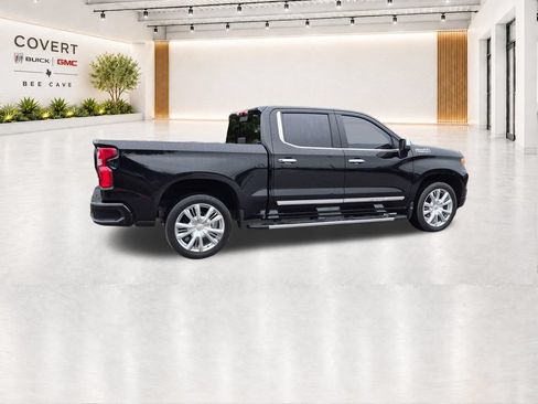 Used 2024 Chevrolet Silverado 1500 High Country w/ High Country Premium Package RWD image 15
