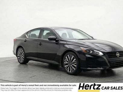Used 2025 Nissan Altima 2.5 SV