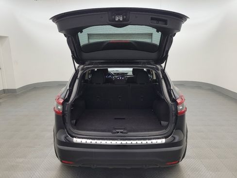Used 2021 Nissan Rogue Sport SV AWD/4WD image 29