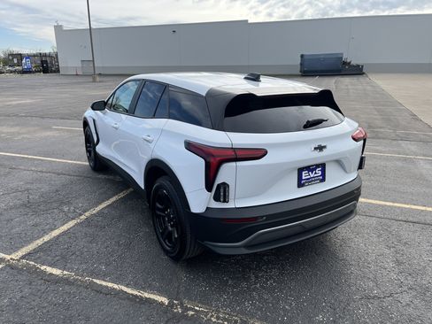 Used 2025 Chevrolet Blazer EV AWD Police image 4