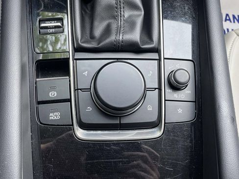 Used 2025 MAZDA MAZDA3 s FWD image 30