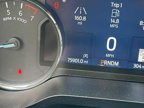 Used 2024 Ford Expedition Max Limited AWD/4WD image 32
