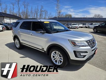 Used 2017 Ford Explorer XLT