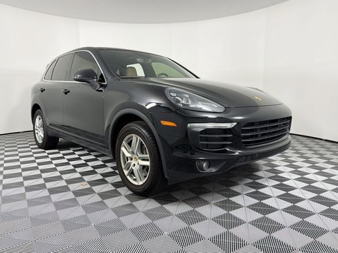 Used 2016 Porsche Cayenne image 12