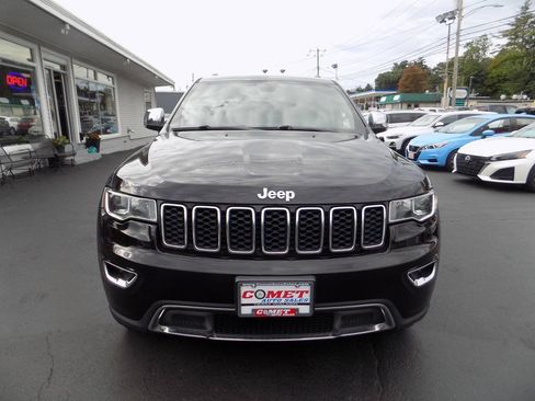 Used 2020 Jeep Grand Cherokee Limited AWD/4WD image 12