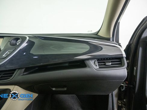 Used 2018 Buick Envision Preferred FWD image 40