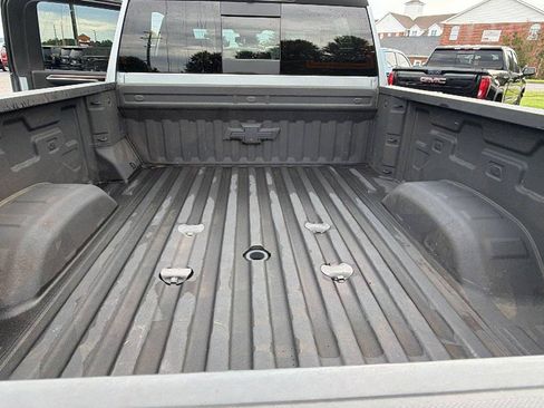 Used 2024 Chevrolet Silverado 2500 LT w/ All Star Edition AWD/4WD image 13